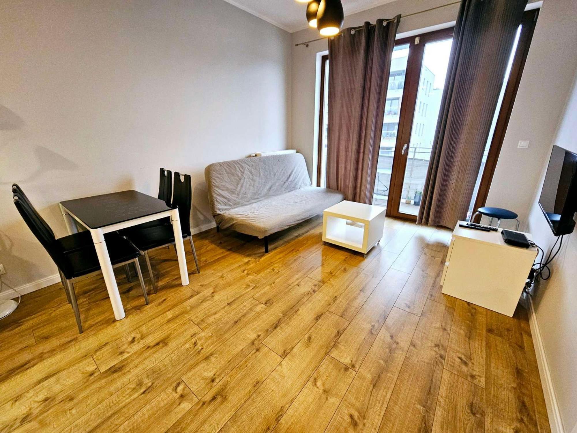 First -- Green Zoliborz Apartment 4 Warsaw Luaran gambar